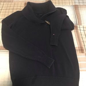 Blue women’s tommy sweater